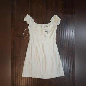 NWT Abercrombie and Fitch White Linen Mini Dress Size Small